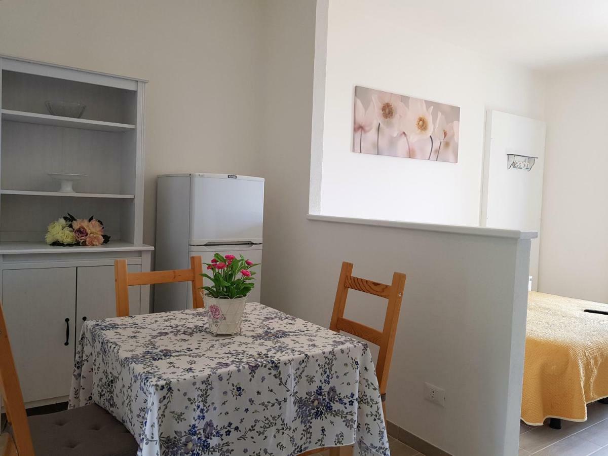 Mini Appartamenti Elba Лакона Екстер'єр фото